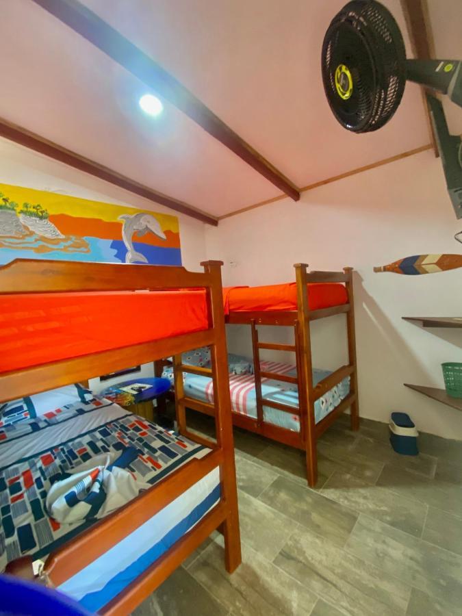 Acuarios Hostal Playa Ladrilleros Exterior photo